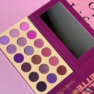 Annies Beauty Purples Dazzling palette