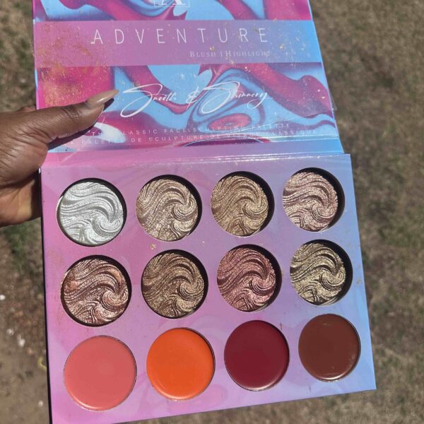 Adventure Blush highlight smooth & shimery